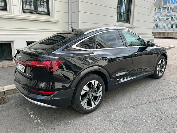 Audi e-tron Sportback 9 of 20