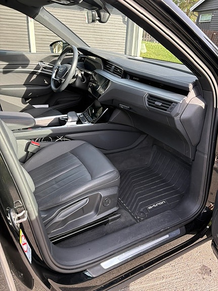 Audi e-tron Sportback 13 of 20
