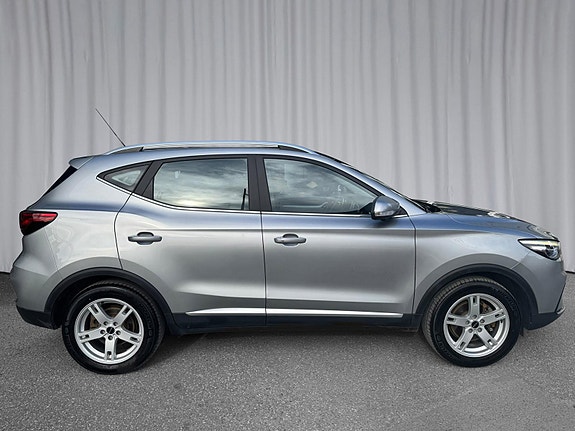 MG ZS EV 4 of 19
