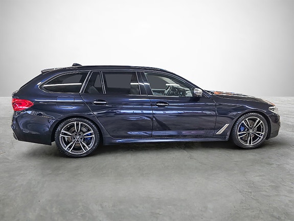 BMW M550d 6 of 30