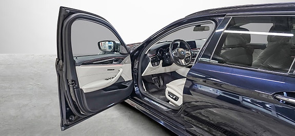 BMW M550d 9 of 30
