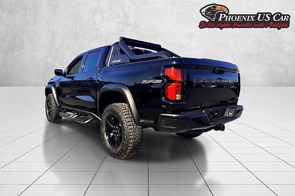 Chevrolet Colorado 3 of 5