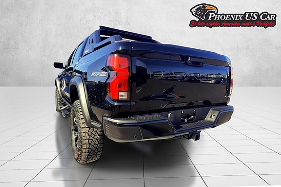 Chevrolet Colorado 4 of 5