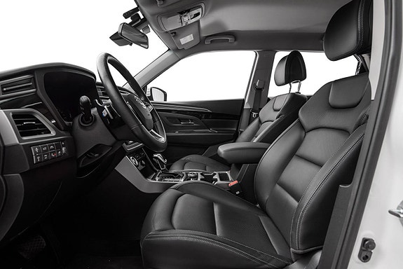 SsangYong Korando 8 of 30