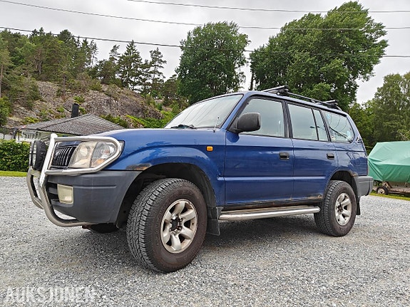 Toyota Land Cruiser
