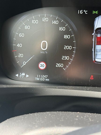 Volvo V60 11 of 12