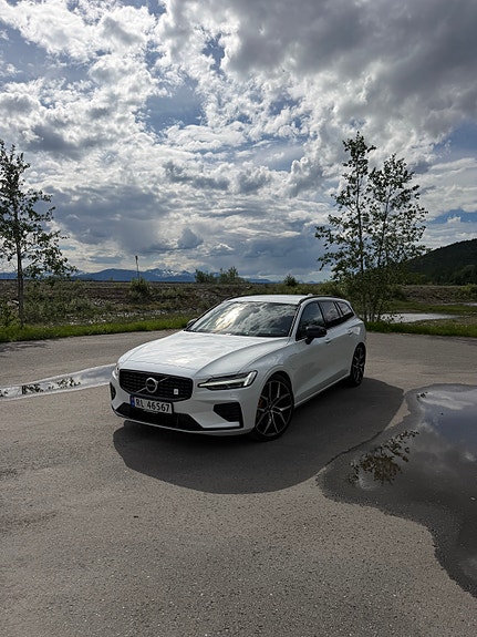 Volvo V60 5 of 12