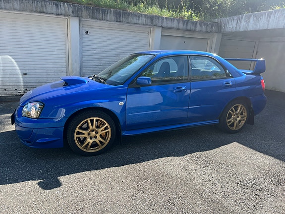 Subaru Impreza 2 of 5