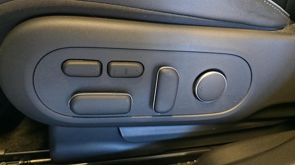 Hyundai Ioniq 5 12 of 30