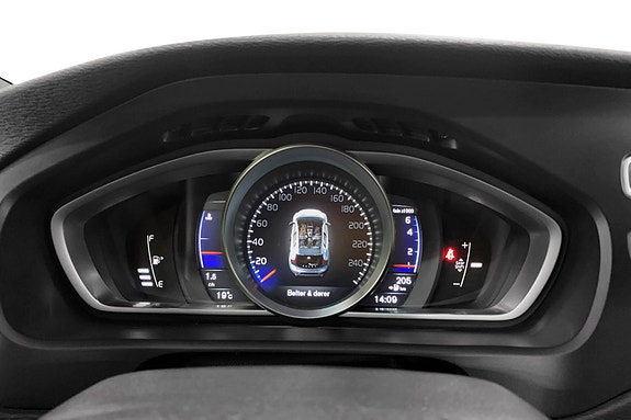 Volvo V40 8 of 13