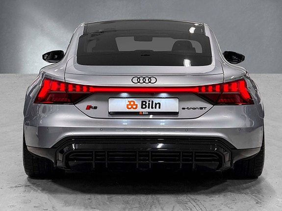 Audi e-tron GT RS 5 of 5