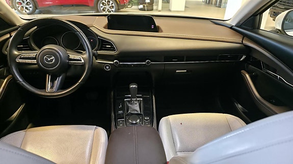Mazda CX-30 24 of 29