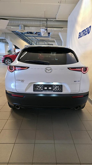 Mazda CX-30 4 of 5