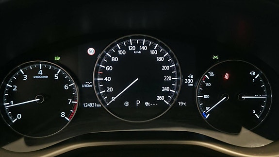 Mazda CX-30 13 of 29