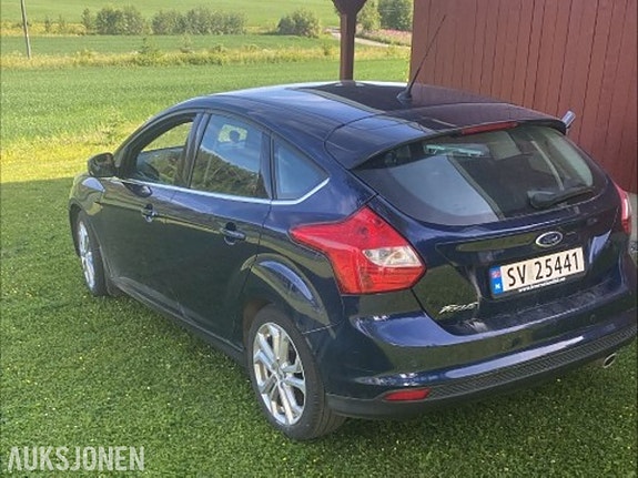 Ford Focus 5 of 5