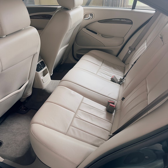 Jaguar S-TYPE 5 of 5