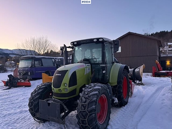 CLAAS 2010 Arion 540 m/ frontlaster og brøyteplate 4 of 5