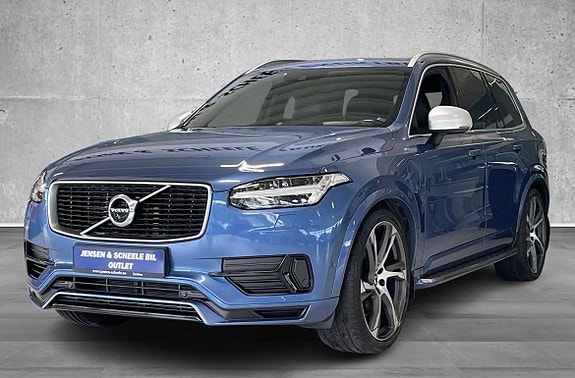 Volvo XC90 19 of 23