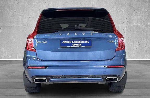 Volvo XC90 21 of 23