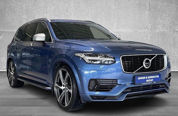 Volvo XC90 17 of 23
