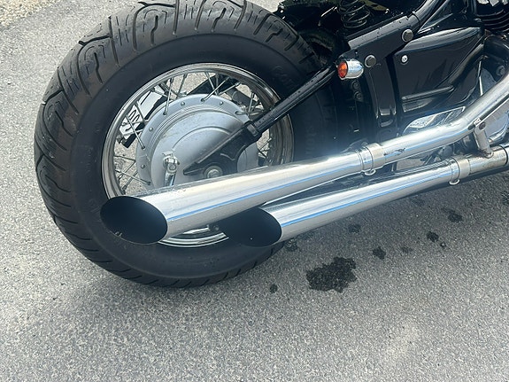 Yamaha XVS 650 Drag Star (Bobber) 3 of 5