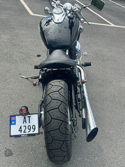 Yamaha XVS 650 Drag Star (Bobber) 5 of 5