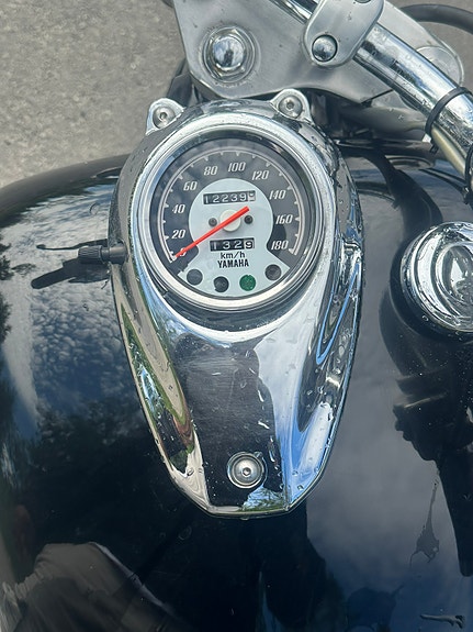 Yamaha XVS 650 Drag Star (Bobber) 4 of 5