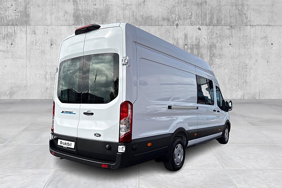 Ford Transit 5 of 5