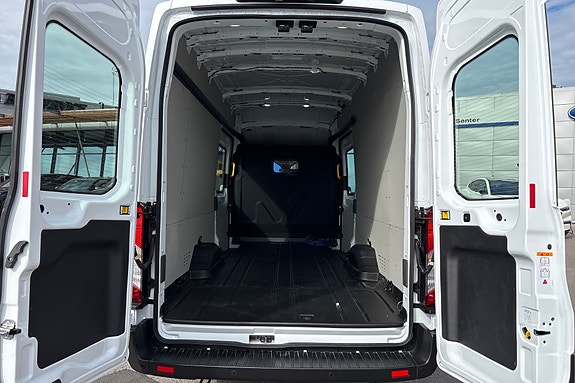Ford Transit 22 of 22