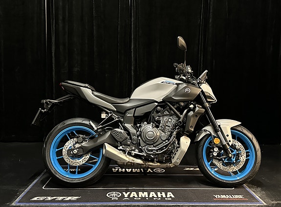 Yamaha MT 07 Y-AMT 3 of 5