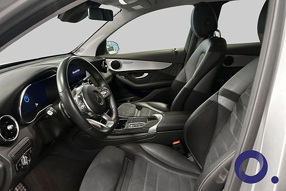 Mercedes-Benz GLC300 e 12 of 22
