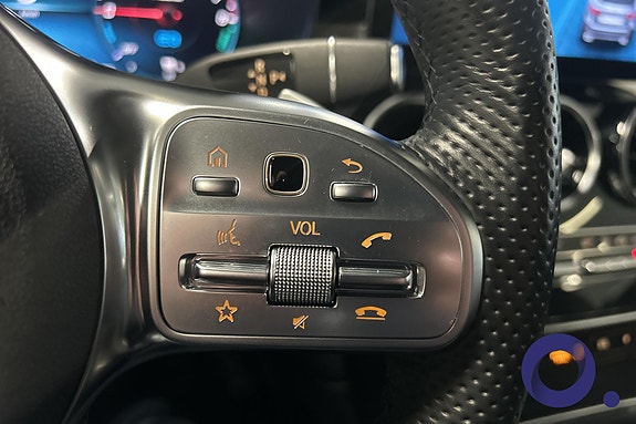 Mercedes-Benz GLC300 e 22 of 22