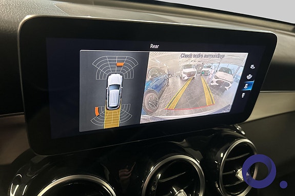 Mercedes-Benz GLC300 e 17 of 22
