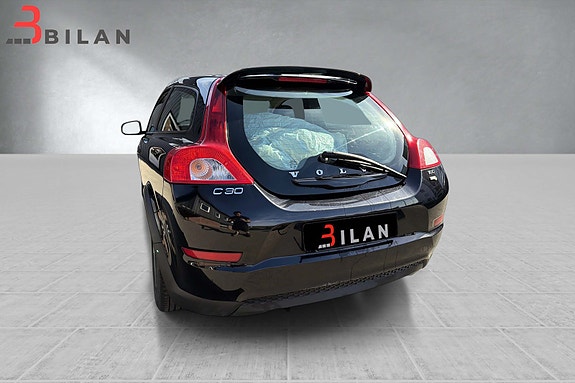 Volvo C30 8 of 30