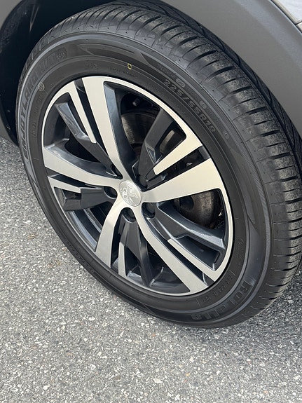 Peugeot 5008 5 of 5