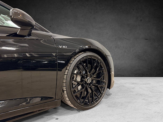 Audi R8 13 of 30