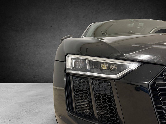 Audi R8 5 of 5
