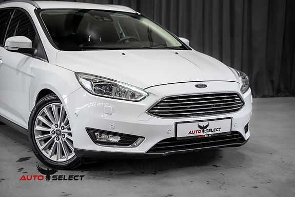 Ford Focus 2 of 5
