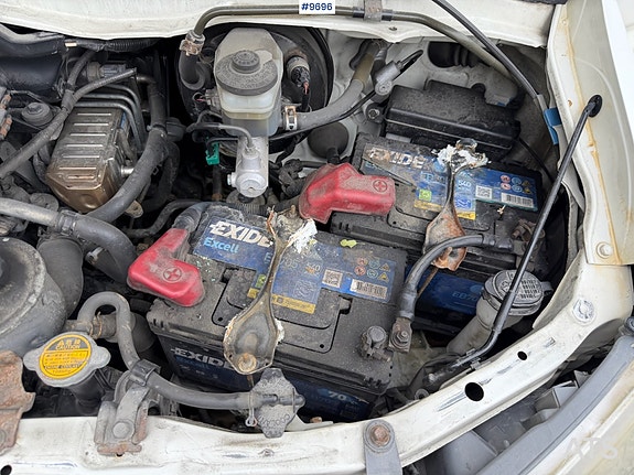 Toyota HiAce 17 of 30