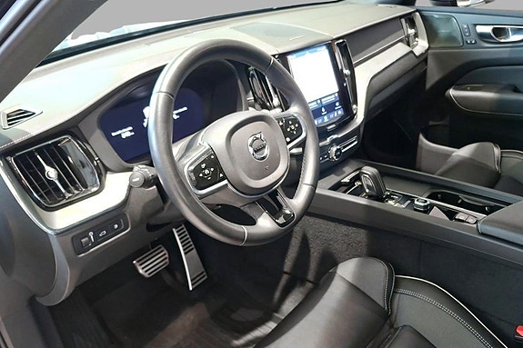 Volvo XC60 5 of 5