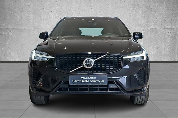 Volvo XC60 2 of 5