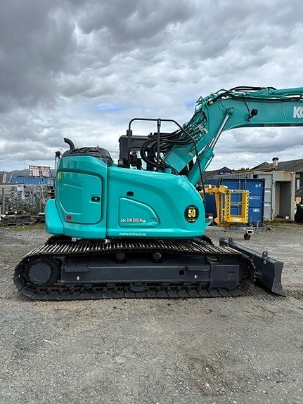 Kobelco SK140SRLC-7 2 of 5