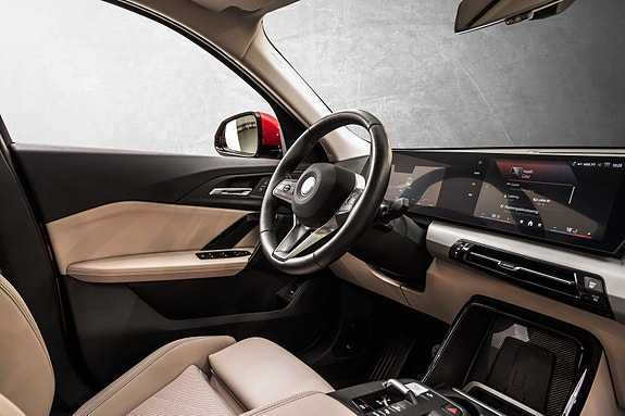 BMW iX2 28 of 30