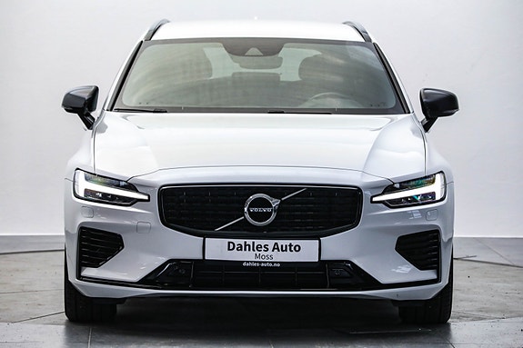 Volvo V60 4 of 5