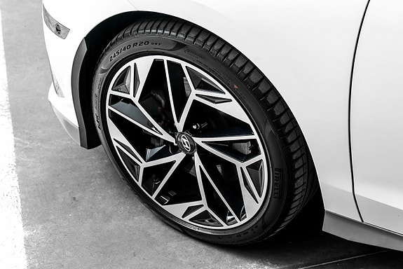 Hyundai Ioniq 6 10 of 30