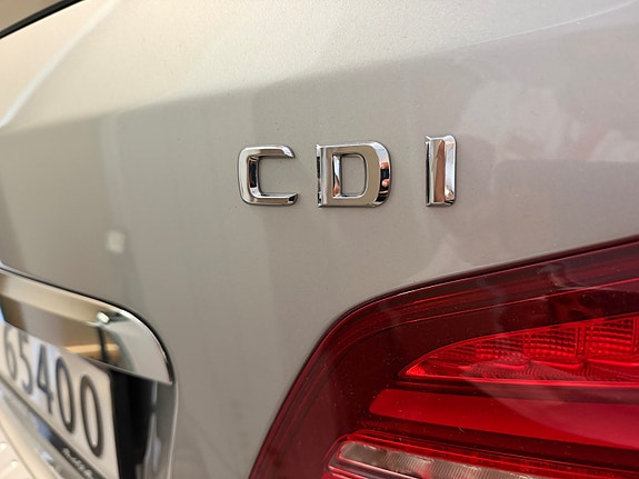 Mercedes-Benz B180 d 16 of 27
