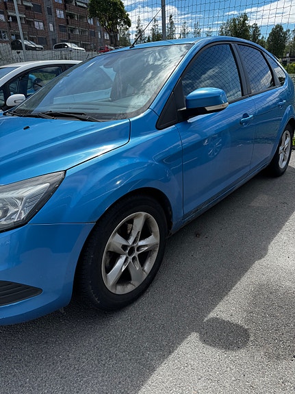 Ford Focus 4 of 5