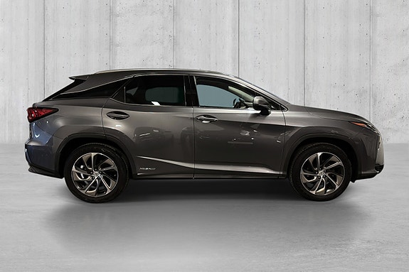 Lexus RX450h 8 of 24