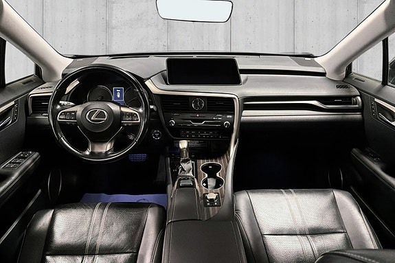 Lexus RX450h 10 of 24
