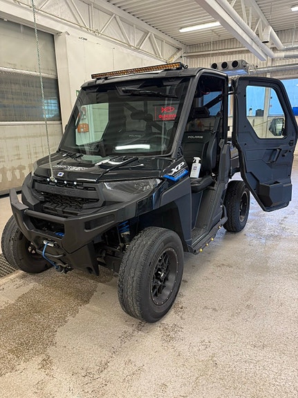 Polaris Polaris Ranger XP 1000 Nordic Pro | Traktor 40 | Hytte/Varme | 2 Hjulsett 3 of 19